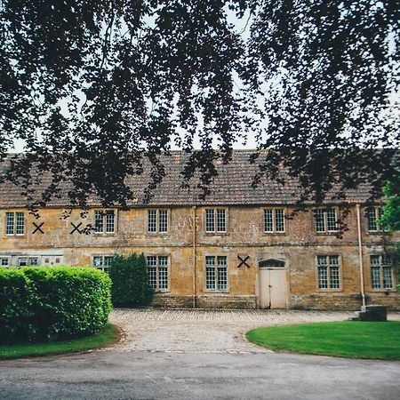 North Cadbury Court Coach Houses 外观 照片