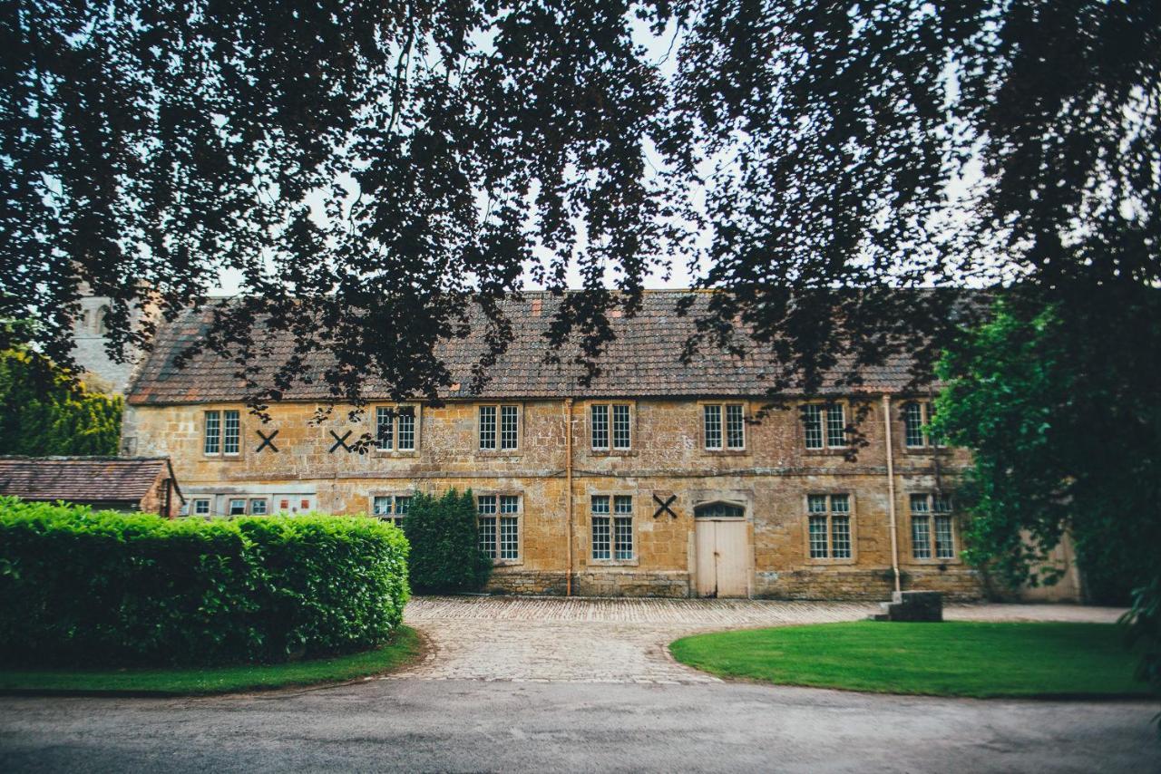 North Cadbury Court Coach Houses 外观 照片